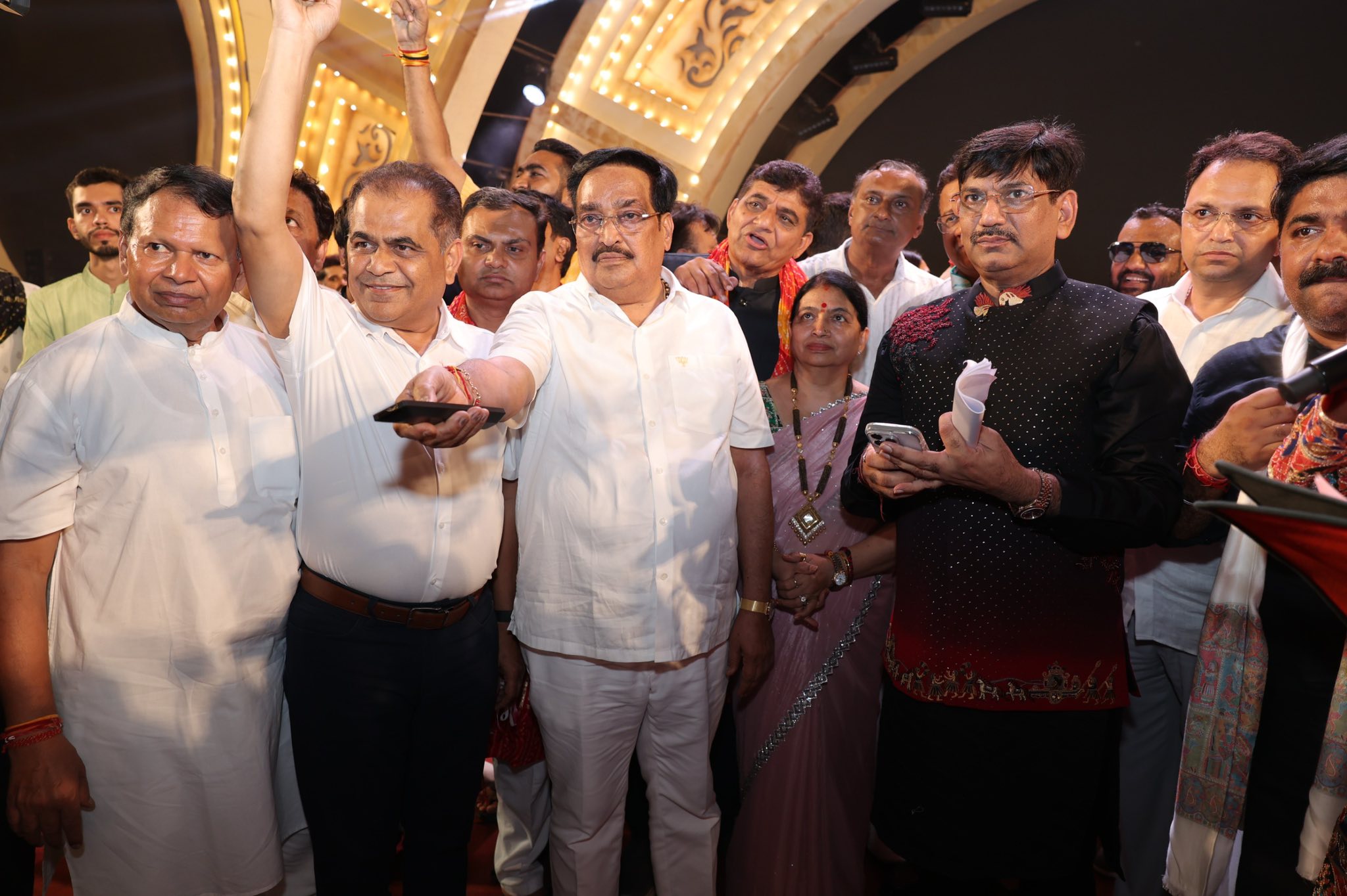 गुजरात की धरती से पहला हिंदी न्यूज़ चैनल राष्ट्रीय समाचार का आगाज 