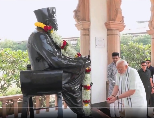 राष्ट्रीय स्वयंसेवक संघ शताब्दी समारोह : प्रधानमंत्री बुधवार को समारोह में भाग लेंगे, स्मारक डाक टिकट और सिक्का करेंगे जारी