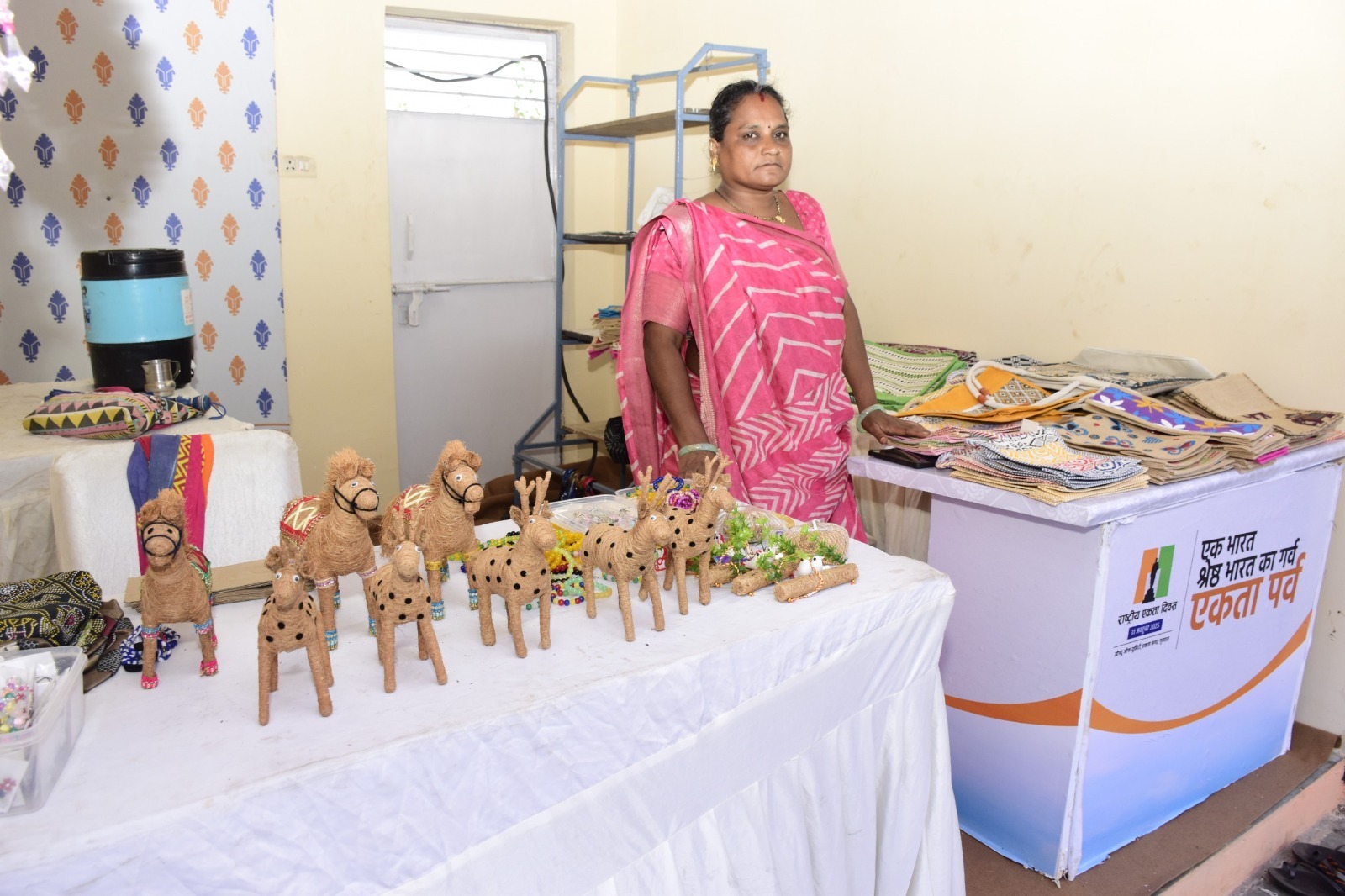 भारत पर्व-2025 में झलका स्वदेशी का गौरव : पटोला से लेकर पश्मीना तक, विभिन्न कलाओं ने बिखेरा ‘एक भारत, श्रेष्ठ भारत’ के हुनर का जादू