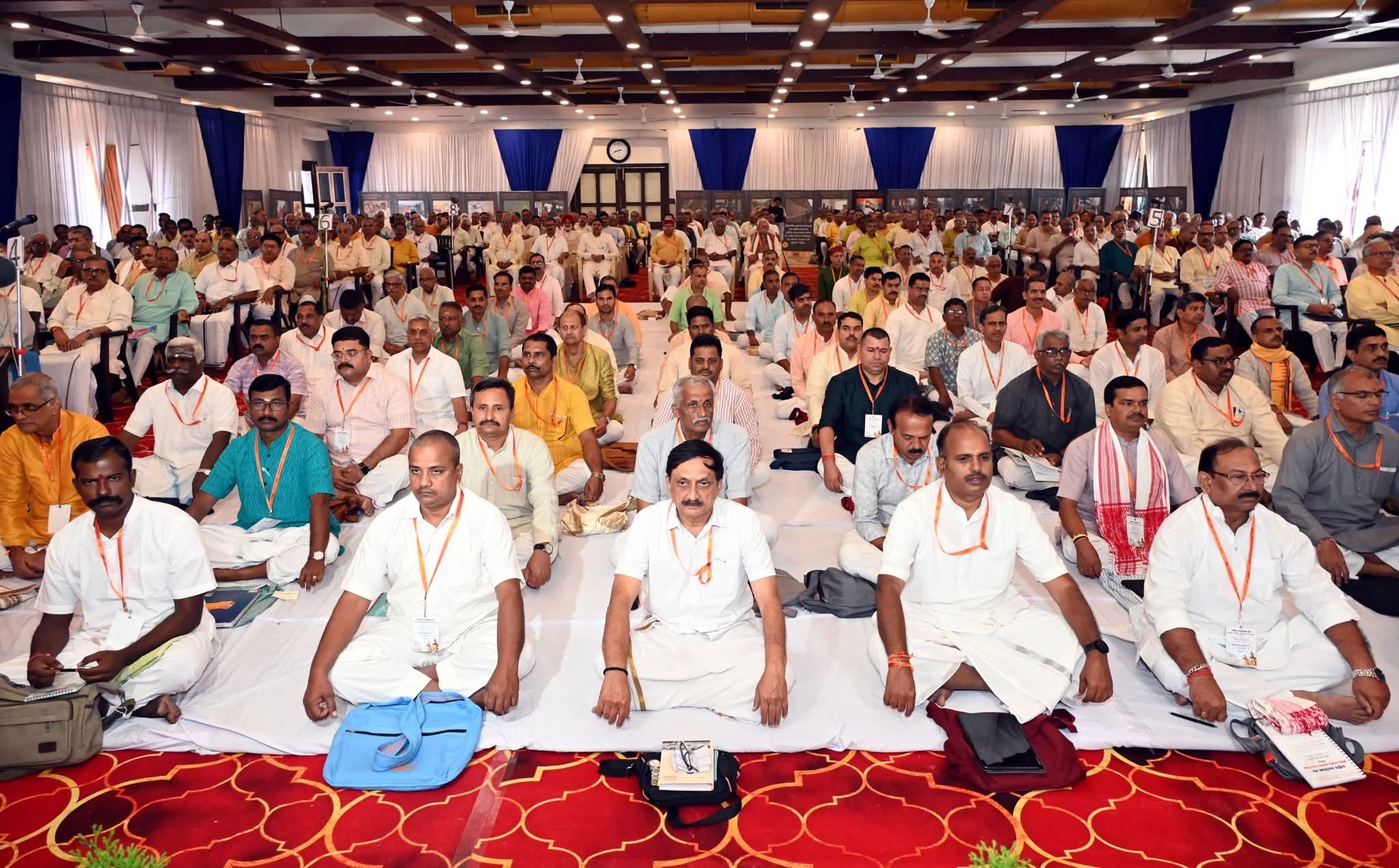 मप्र के जबलपुर में संघ की अखिल भारतीय कार्यकारी मंडल की बैठक का शुभारंभ