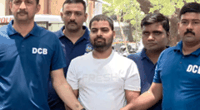 सूरत से यूपी का कुख्यात गैंगस्टर गिरफ्तार₹1.5 लाख का इनामी बदमाश क्राइम ब्रांच के हत्थे चढ़ा