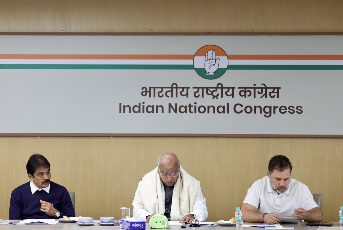 कांग्रेस का एसआईआर पर सवाल : मतदाता सूची की पवित्रता की रक्षा के लिए कांग्रेस पूर्णतः प्रतिबद्ध: खरगे