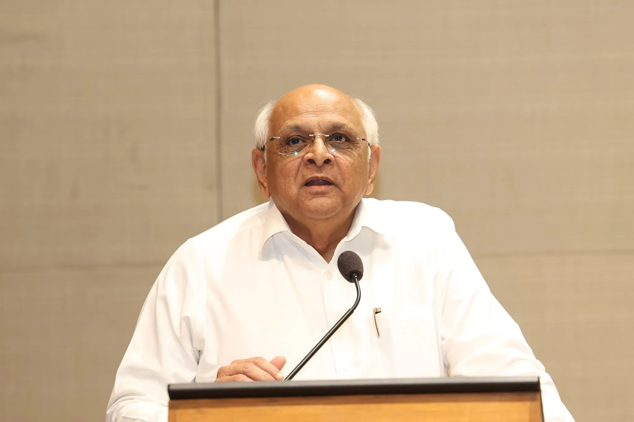 गुजरात मंत्रिमंडल विस्तार की आधिकारिक घोषणा : 17 अक्टूबर को होगा शपथ ग्रहण समारोह