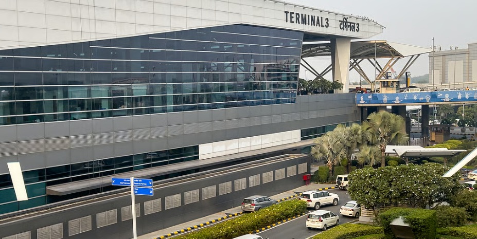 दिल्ली में भारी बारिश : कई उड़ानों पर अस्थायी असर, एयरपोर्ट, इंडिगो, एयर इंडिया और स्पाइसजेट ने जारी की एडवाइजरी