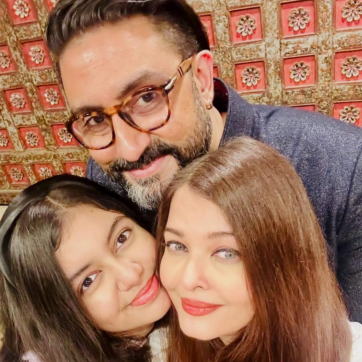 अभिषेक-ऐश्वर्या की शादी के 19 साल: आराध्या संग मनाया जश्न, देखें सेलिब्रेशन की इनसाइड तस्वीरें