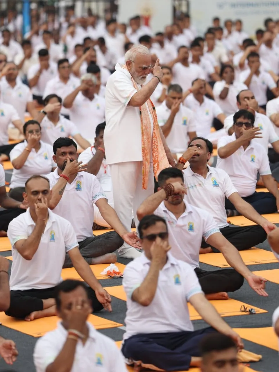 योग सिर्फ एक दिन नहीं, जीवन का मंत्र है: कोलकाता से पीएम मोदी का देश को संदेश