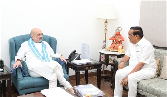 केंद्रीय गृहमंत्री अमित शाह का गुजरात प्रवास : इस्कॉन मंदिर के भूमिपूजन में शामिल हुए केन्द्रीय गृह मंत्री अमित शाह