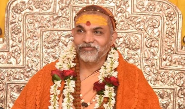  शंकराचार्य ने हाईकोर्ट में याचिका लगाई, बोले- सारा सिस्टम मेरे खिलाफगिरफ्तारी की तलवार लटकाई, पुलिस पहुंच सकती है आश्रम